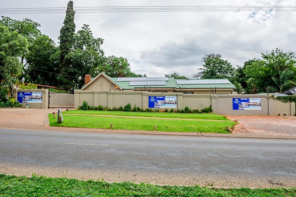 The Fine Line Lodge Pretoria-Noord Εξωτερικό φωτογραφία