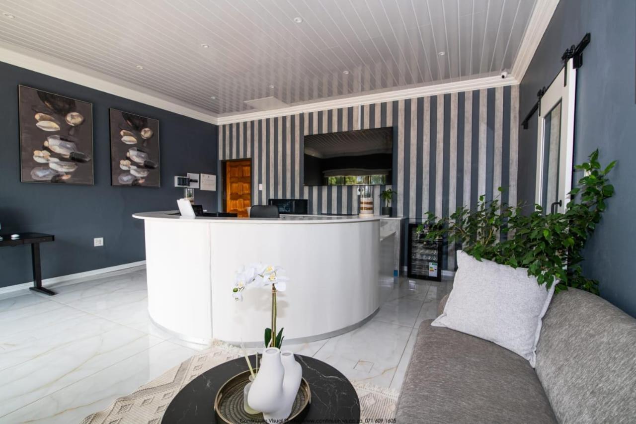 The Fine Line Lodge Pretoria-Noord Εξωτερικό φωτογραφία